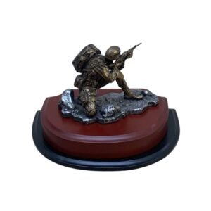 Figuras en resina (21) Soldado Infante Arrodillado