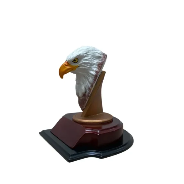 11 Busto de Aguila