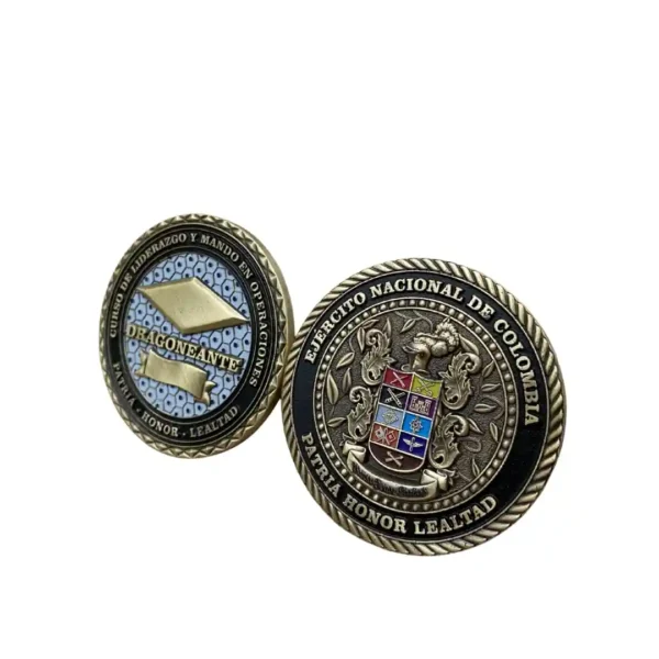 29 Moneda Conmemorativa Dragoneante